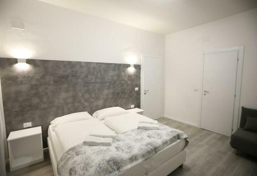 اتاق استاندارد, Albergo Del Pozzo