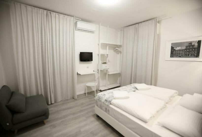 اتاق استاندارد, Albergo Del Pozzo