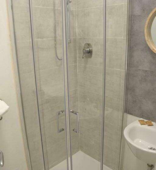 اتاق استاندارد, Albergo Del Pozzo