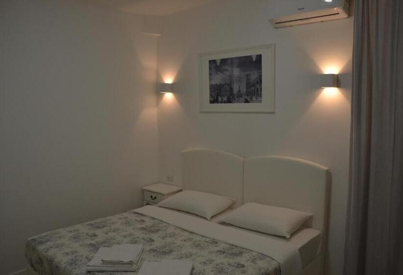 اتاق استاندارد, Albergo Del Pozzo