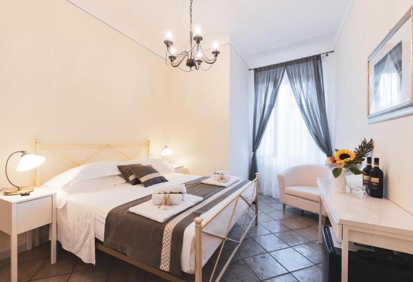 غرفة قياسية ثلاثية, Albergo Giardino