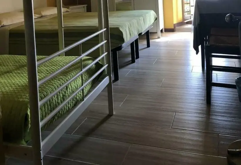 バルコニー付きスタンダードルーム, Albergo Ristorante Monte Piella