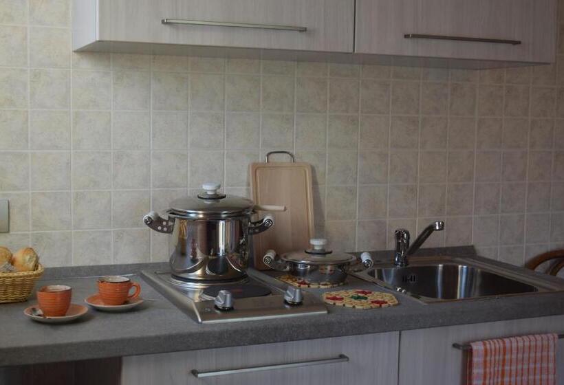 Апартаменты 1 Спальня Вид на Сад, Albergo Trattoria Fioravante