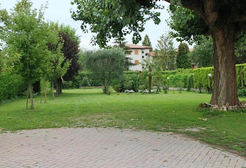 Номер Basic, Albergo Trattoria Fioravante