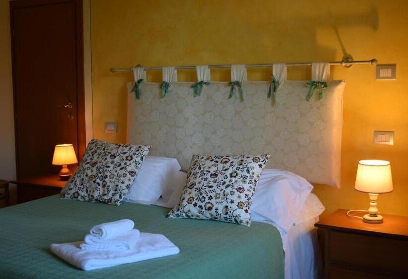 Апартаменты 1 Спальня Вид на Сад, Albergo Trattoria Fioravante