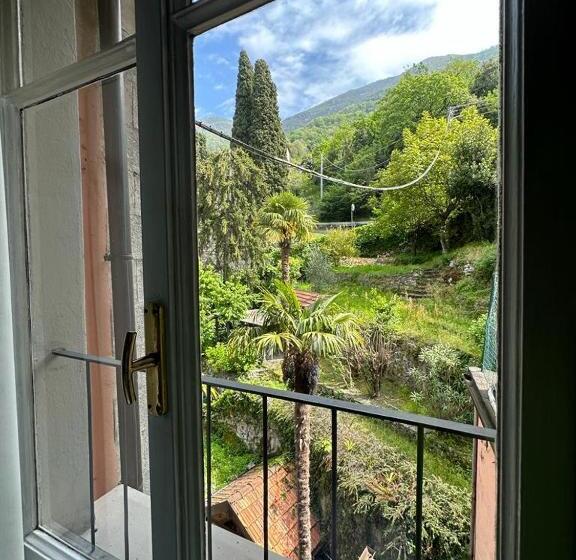 庭の見えるスタンダードトリプルルーム, Briisa De Ness