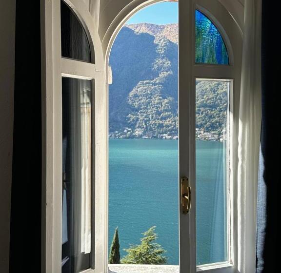 レイクビュースタンダードルーム, Briisa De Ness