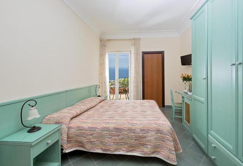 海景标准间带阳台, Da Giorgio