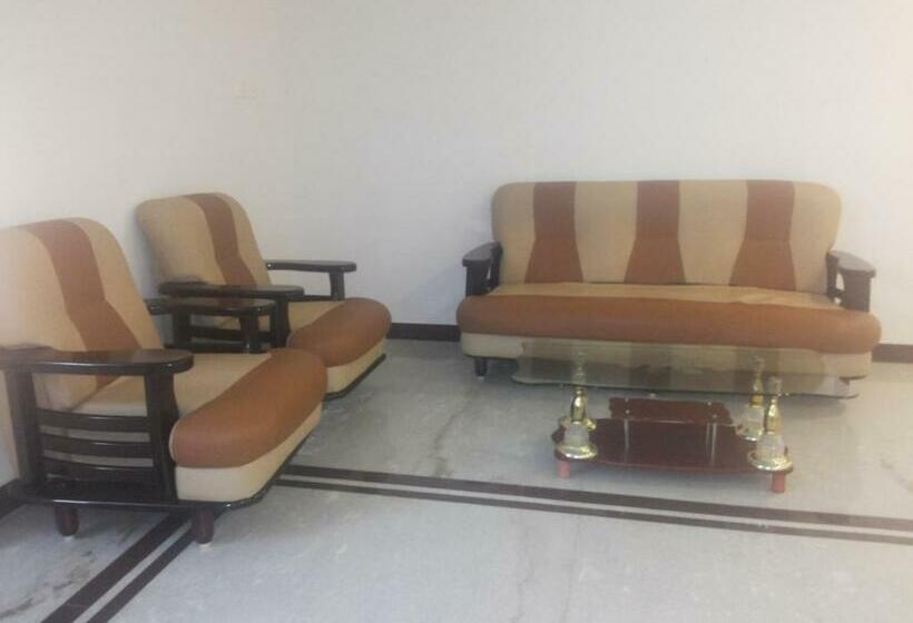 シングルデラックスルーム, Nambi