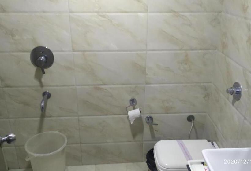 Quarto Deluxe, Popular