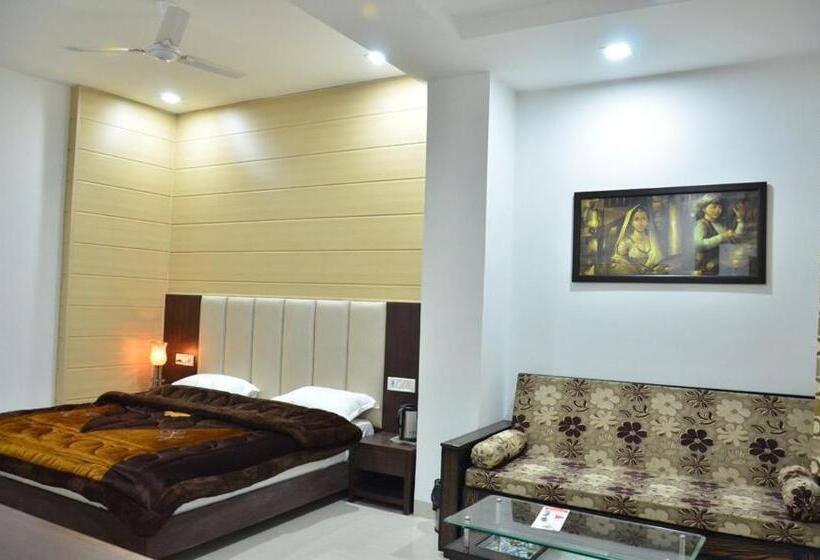 Quarto Familiar, Popular