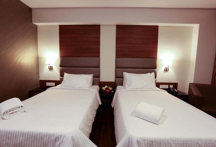 Chambre Executive, Fressotel Seetharam