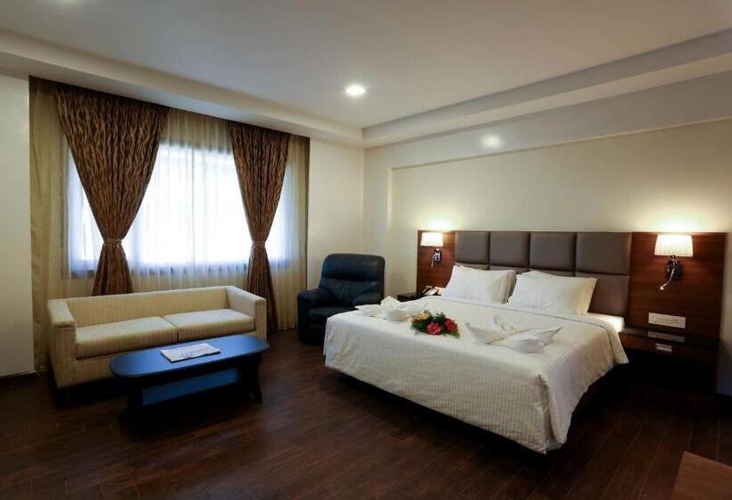 Suite, Fressotel Seetharam