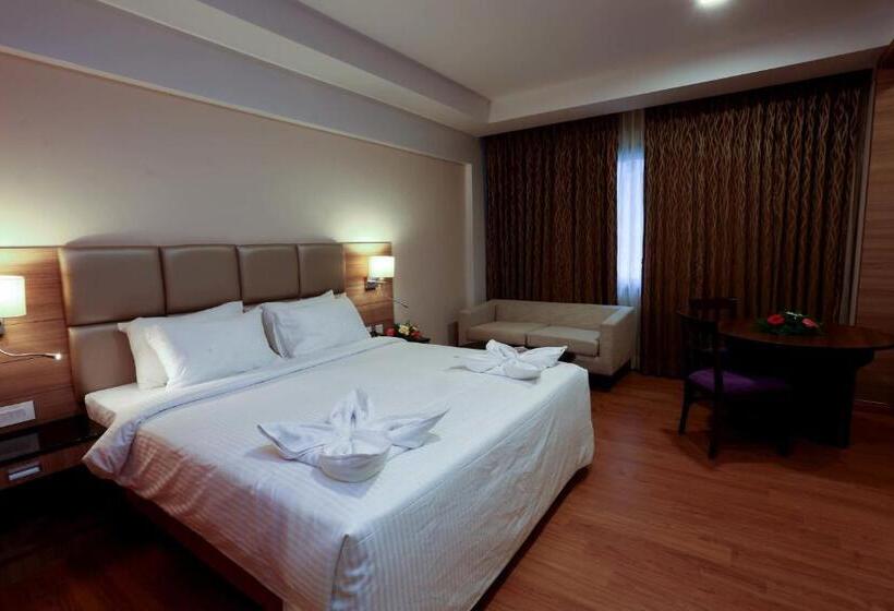 Suite, Fressotel Seetharam