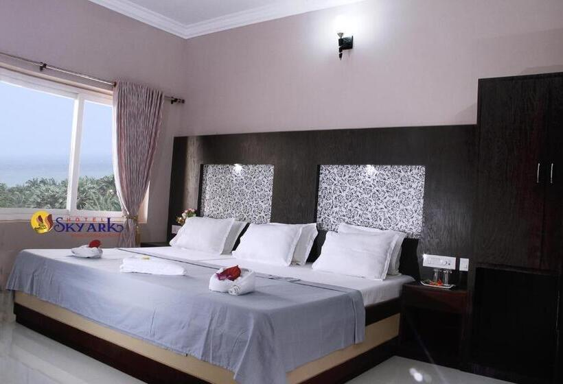 豪华三人间, Skyark