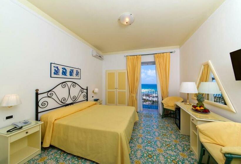 Camera Superiore Vista Mare, Villa Bianca