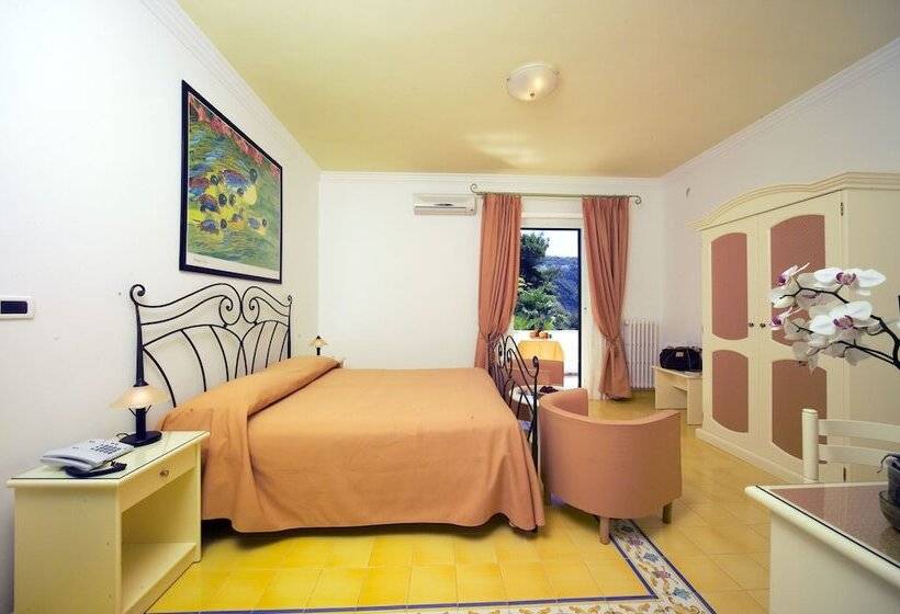 Camera Standard Vista Mare Laterale, Villa Bianca