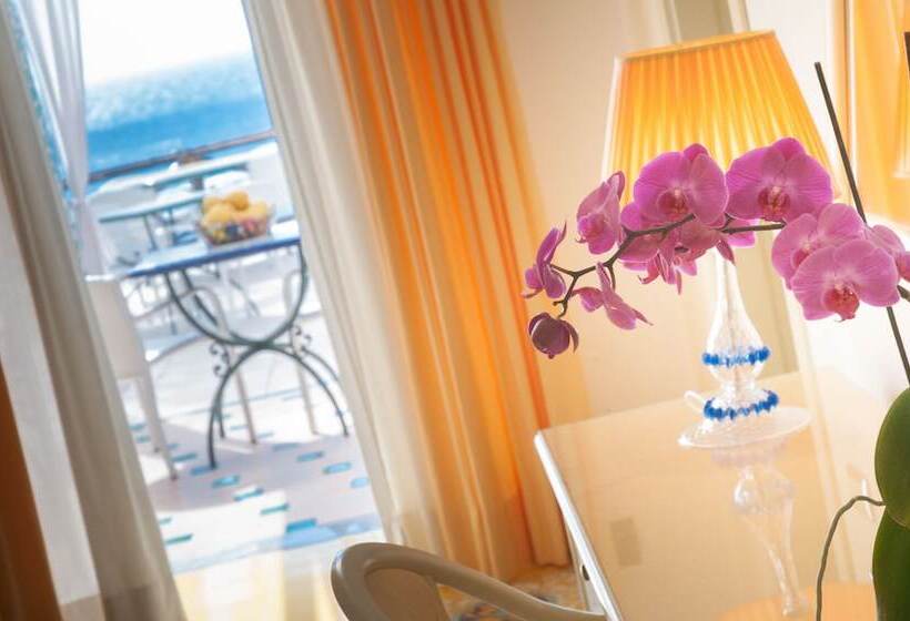 Camera Superiore Vista Mare, Villa Bianca