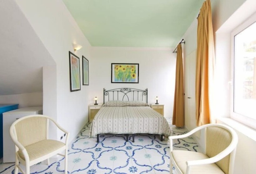 Camera Familiare Vista Mare, Villa Bianca