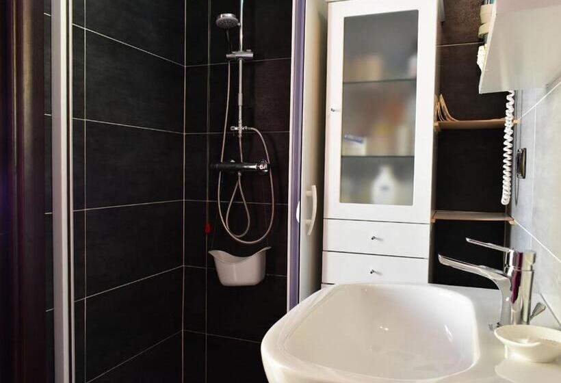 اتاق استاندارد با تخت بزرگ, B&b Arcobaleno