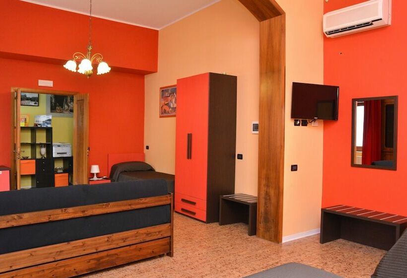 חדר סטנדרט לארבעה, B&b Fiori Di Lava