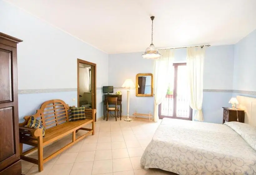 4 Bett Standardzimmer, B&b Iris