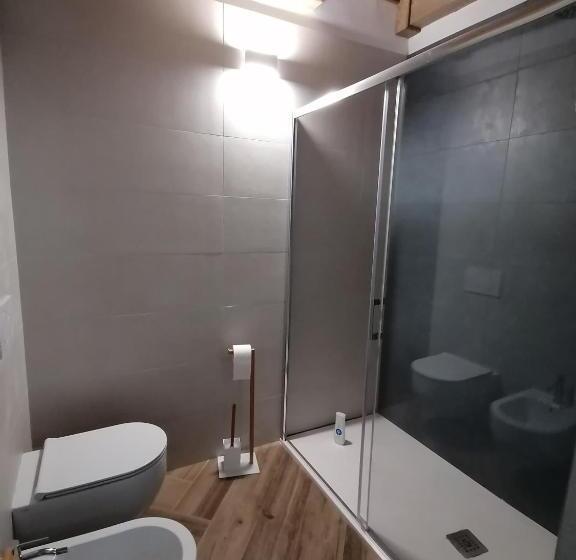 标准间, B&b Iris