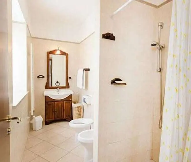 3-Bett-Standardzimmer, B&b Iris