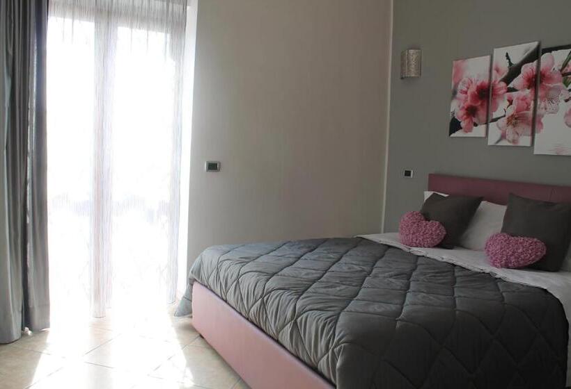 اتاق استاندارد سه نفره, B&b Vesuvio Smiling