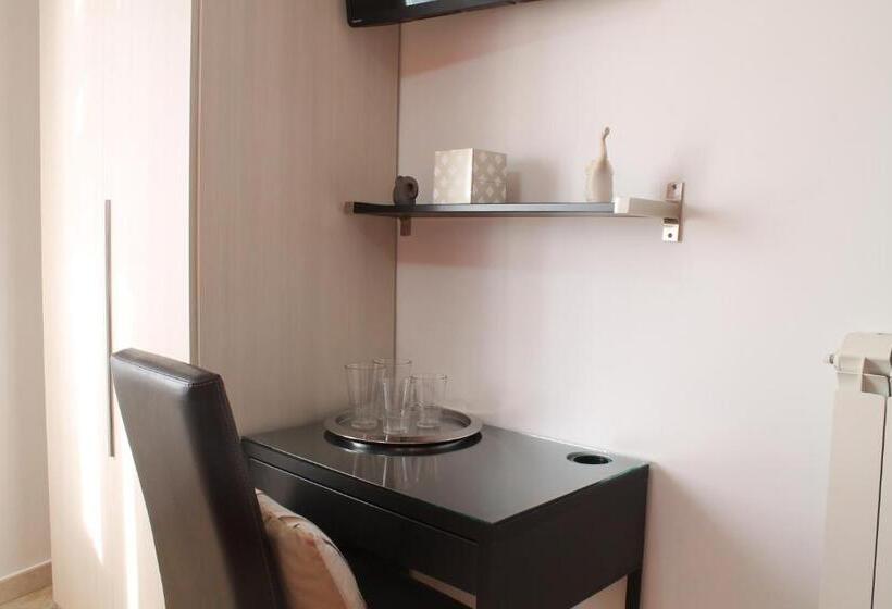 اتاق استاندارد چهار تخته, B&b Vesuvio Smiling