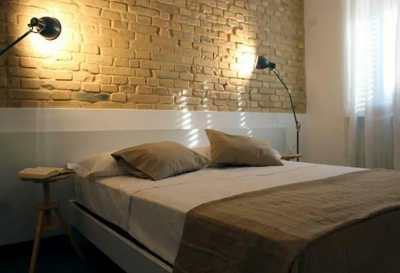 デラックスルーム, Bed And Breakfast Aratro & Rosmarino