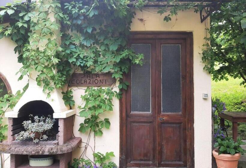 带1个卧室的带阳台的公寓, La Lacia