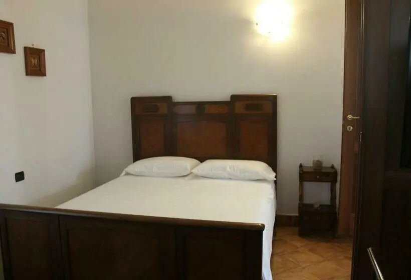 Huoneisto 1 Makuuhuone, Castello Di Casapozzano
