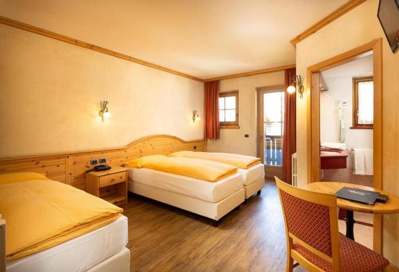 스탠다드 트리플 룸, La Pastorella