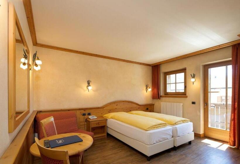 스탠다드 트리플 룸, La Pastorella