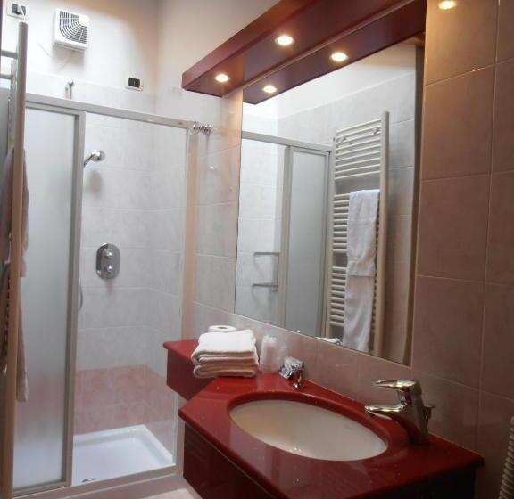 스탠다드 트리플 룸, La Pastorella