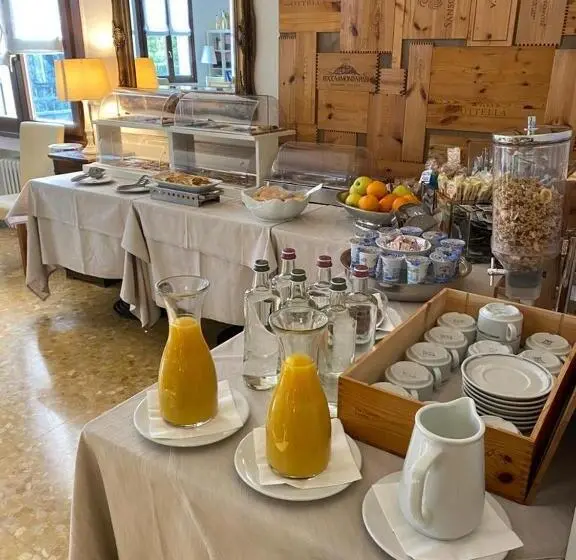Perhesviitti, Locanda Al Santuario