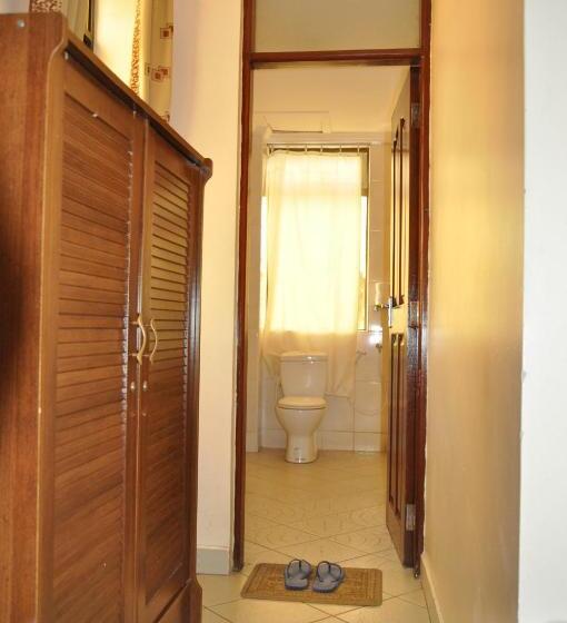 اتاق لوکس سه تخته, Rich