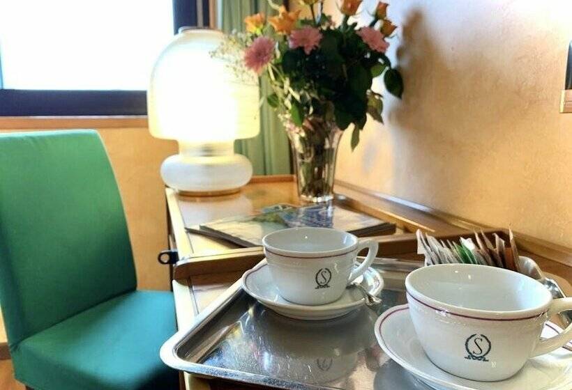 スタンダードシングルルーム, Ristorante Sasso