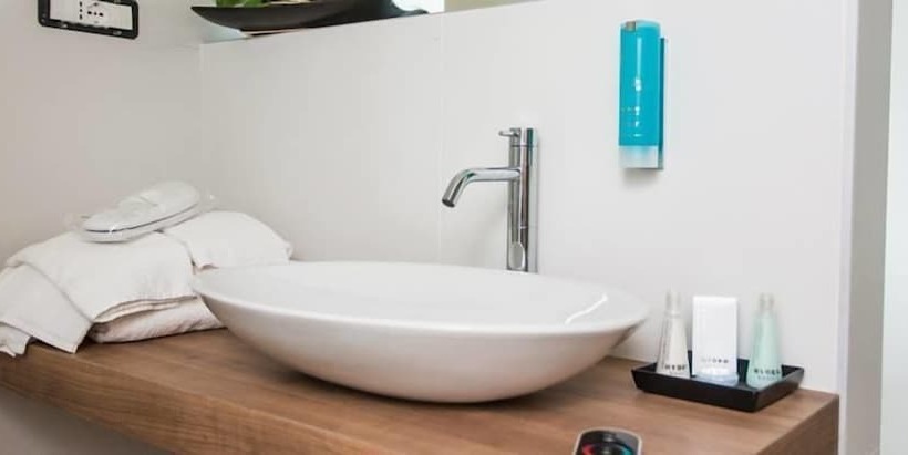 سوییت جونیور, Street Hotel Comacchio
