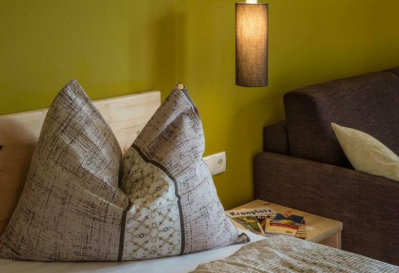 חדר סטנדרט עם מרפסת, Naturhotel Edelweiss