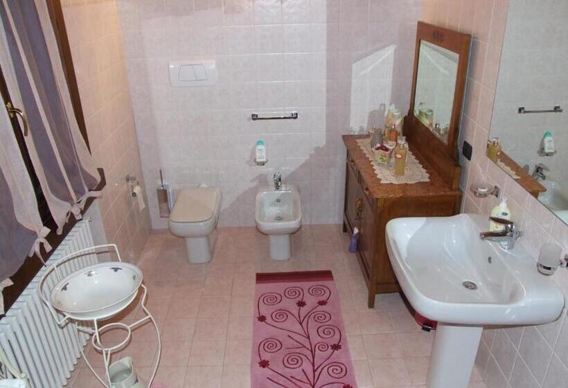 חדר דלוקס, B&b Simona