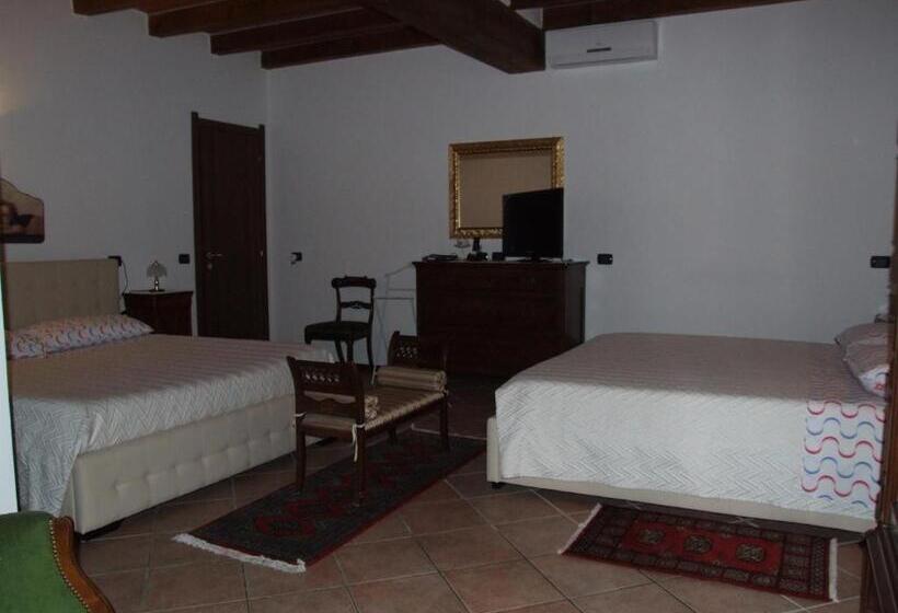 חדר דלוקס לארבעה, B&b Simona