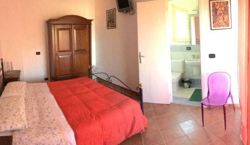 اتاق لوکس, B&b Villa Zia Febronia