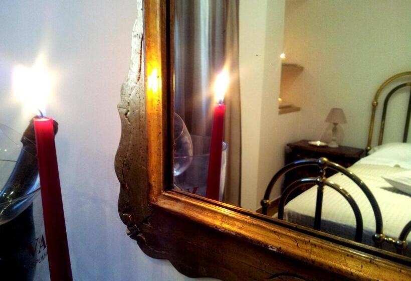 غرفة قياسية, Alfieri Cottage