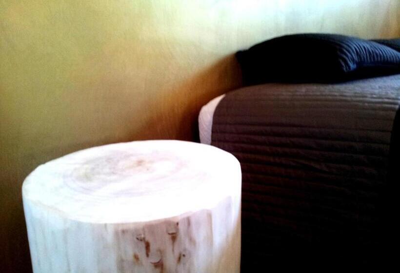 غرفة قياسية, Alfieri Cottage