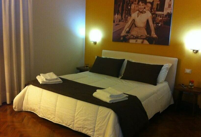 اتاق استاندارد, Audrey & Me