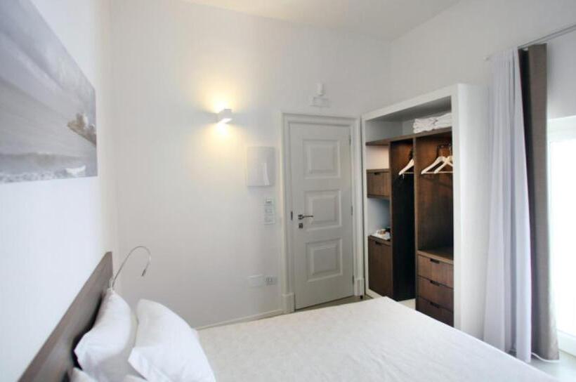 اتاق لوکس, Dimora Del Dragone