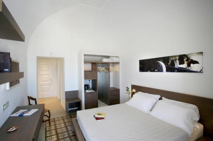 اتاق لوکس با چشمانداز دریا, Dimora Del Dragone