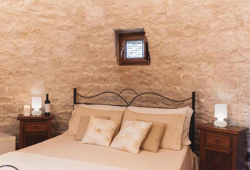 شقة 3 غرف, Masseria Montanaro